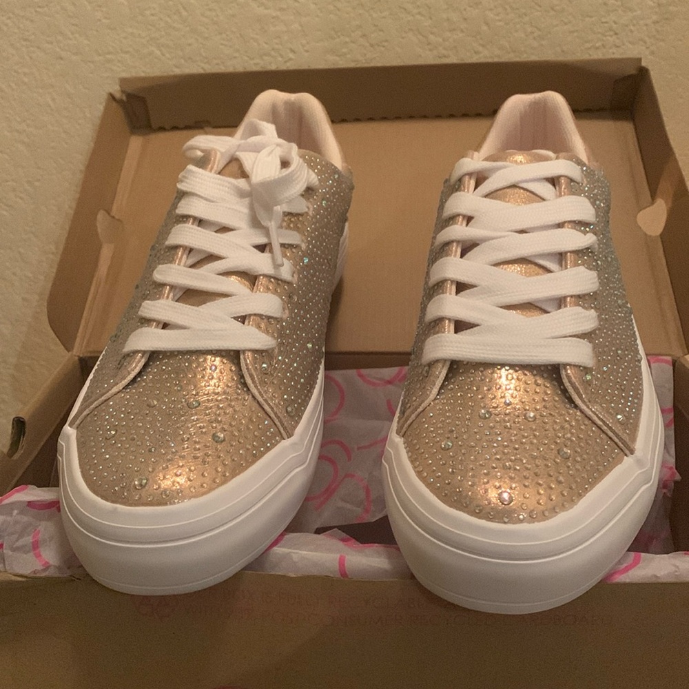 Sparkler Sneakers by Sugar
Blush/Rhinestones 
Size 81/2 M